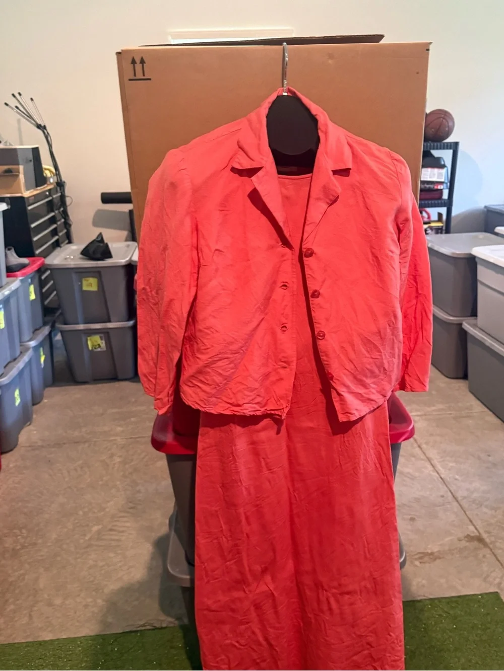 Two-Piece Coral Red Jacket and Maxi Skirt Set mp25